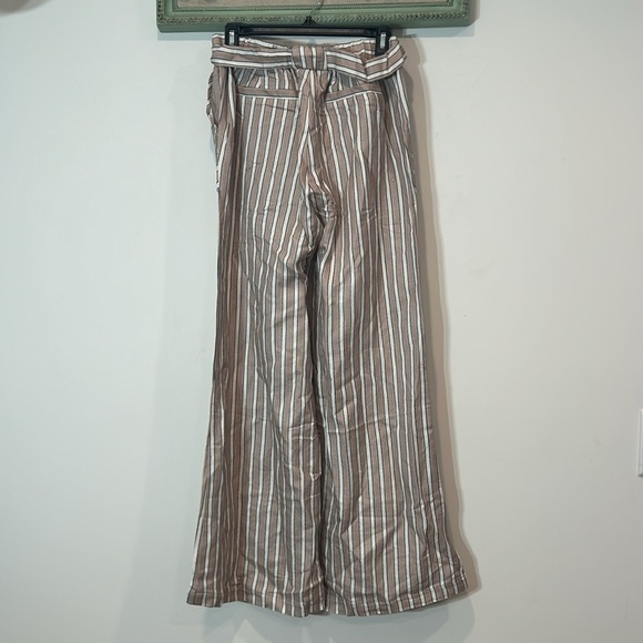 New Chaser x Revolve Wide leg linen blend striped beach pants tan/blue/egg shell - Picture 6 of 11